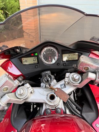 Honda VFR 800 VTEC 2008 – revisión de 1.259 €