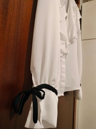 Camicia ZARA bianca con rouches