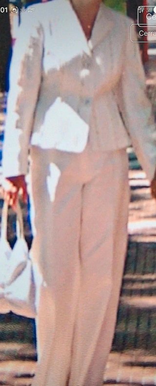 Traje de Alba Conde de lino/algodón.