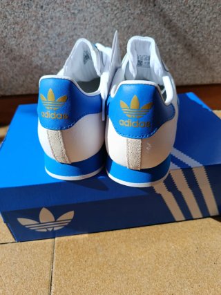 Adidas Samoa Blancas y Azules
