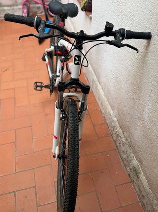 Bicicleta Rockrider 100 Blanca. 27.5Inch