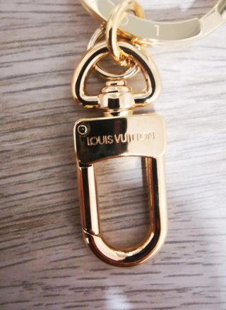 Llavero Louis Vuitton Dorado