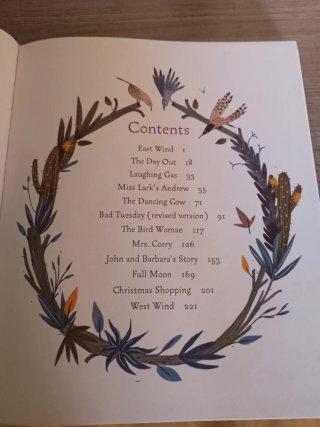 Mary Poppins: The Illustrated Gift Edition