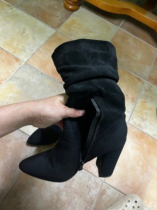 Botas negras y tacones negros talla 37