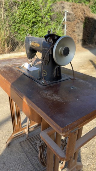 Máquina de coser SIGMA Hexágon