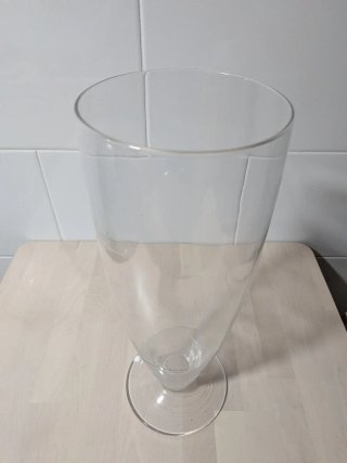 Jarrón de cristal alto