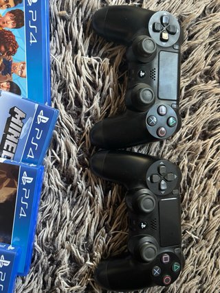 PS4 (PlayStation 4) Negra