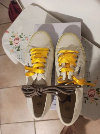 Scarpe tela bianche donna taglia 40