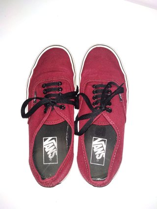 Zapatillas Vans granates
