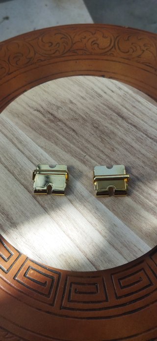 Pinzas tirantes caballero bañadas en oro de buena