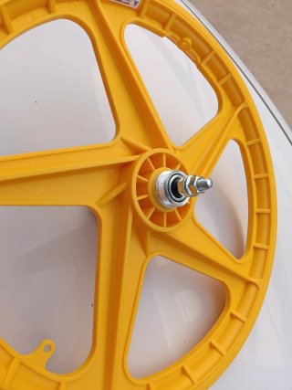 Llantas BMX Plástico 20 Amarillas