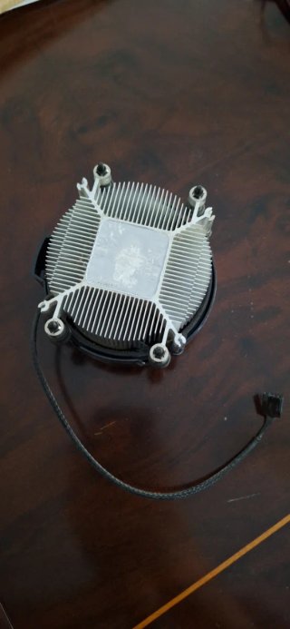 Fuente de Poder Nox con Ventilador PC