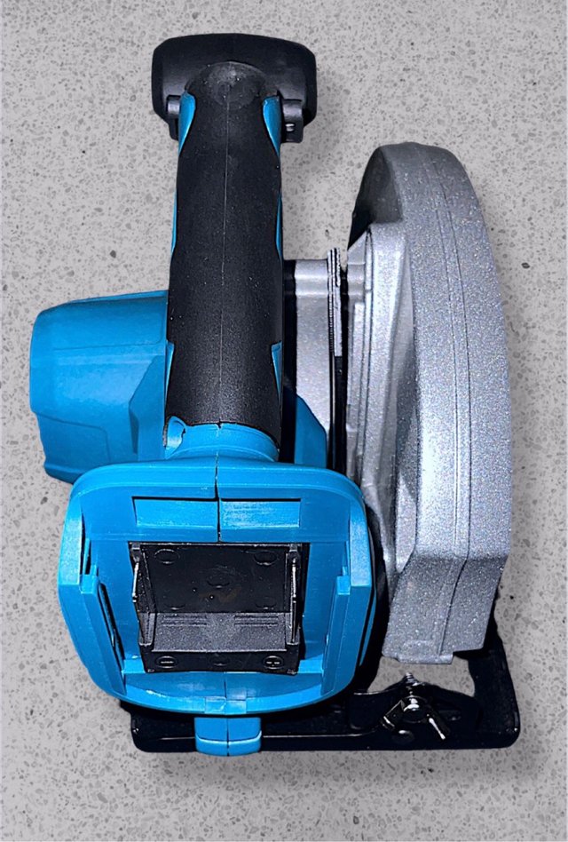 Sierra Circular Inalámbrica 18V Brushless