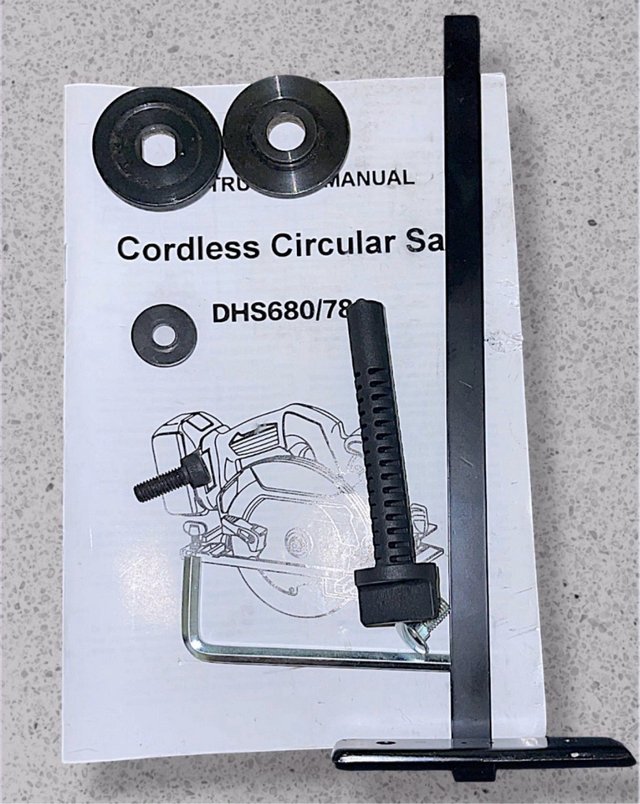 Sierra Circular Inalámbrica 18V Brushless