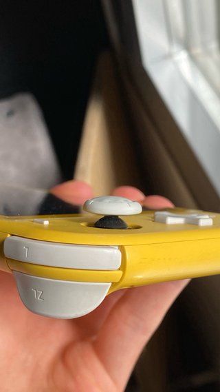 Nintendo Switch Lite amarilla, envío