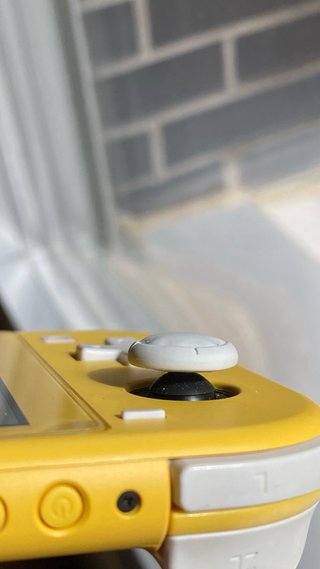 Nintendo Switch Lite amarilla, envío