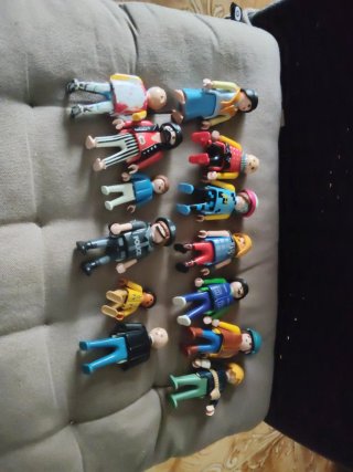 Lote de 91 muñecos Playmobil