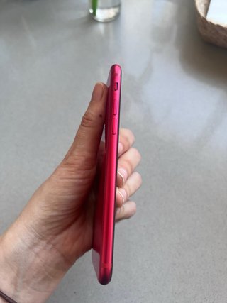 iPhone SE (2ª gen) Rojo