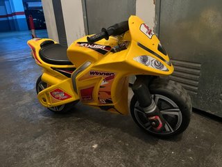 Moto injusa XL +3años