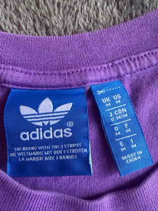 Camiseta Adidas Originals Morada Logo Multicolor