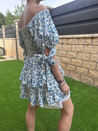 Vestido Fetiche Suances floral azul y blanco
