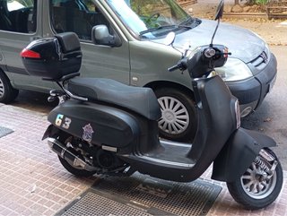 Daelim Besbi 125 cc Negra