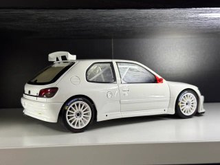 Peugeot 306 Kit Car Otto 1/18 Blanco