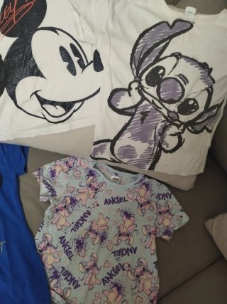 Lote 4 Camisetas Disney Niña Mickey Stitch