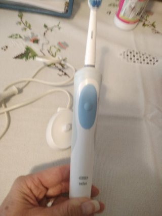 Cepillo de dientes eléctrico Oral-B Braun