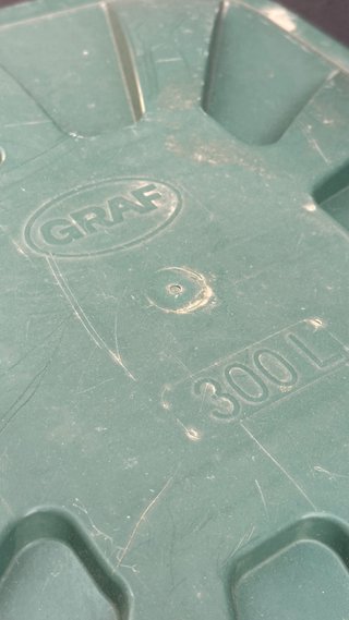 Depósito y base de agua 300L GRAF