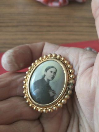 Lote de medallas religiosas