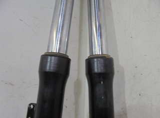 Yamaha 30737 barras horquillas xt 125 .