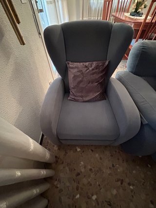 Sofá y 2 sillones abatibles gris azulado