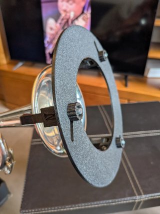 Resonador artesanal para trompeta