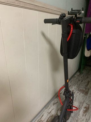 Monopatín Xiaomi con accesorios