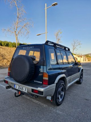 Suzuki Vitara súper lujo 2.0