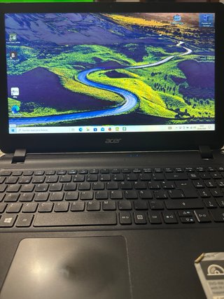 Ordenador portátil Acer negro