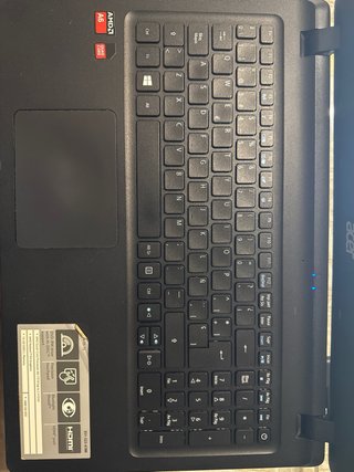 Ordenador portátil Acer negro