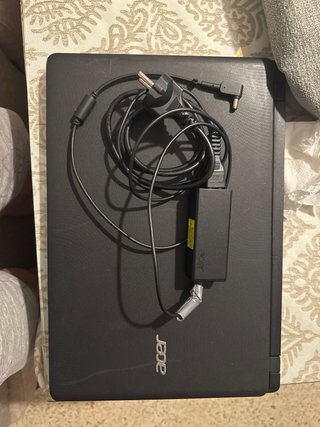 Ordenador portátil Acer negro