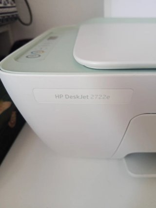 Impresora HP Deskjet 2722e
