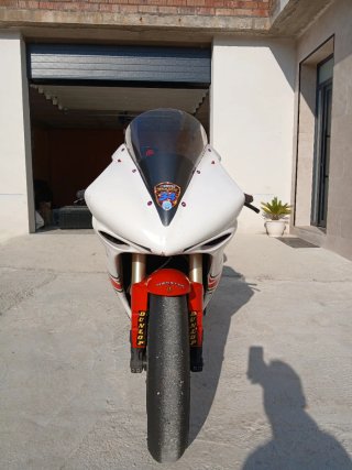 Yamaha YZF R1 Circuito