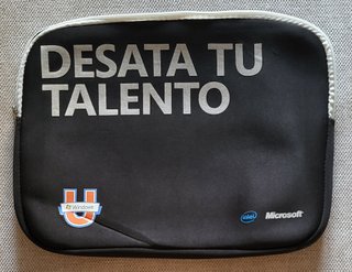 Funda portátil Microsoft - Desata Tu Talento