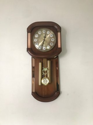 Reloj de pared madera y metal