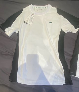 Conjunto Lacoste Camiseta y Pantalón Corto