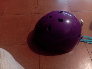 Patines y protecciones infantiles morado/rosa