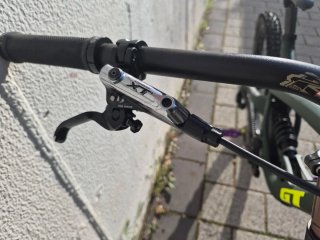 Bicicleta Descenso GT fury