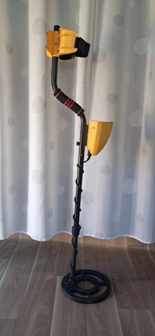 Detector de Metales Amarillo