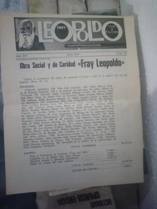 LOTE DI PIÙ DI 50 LIBRI ANTICHI