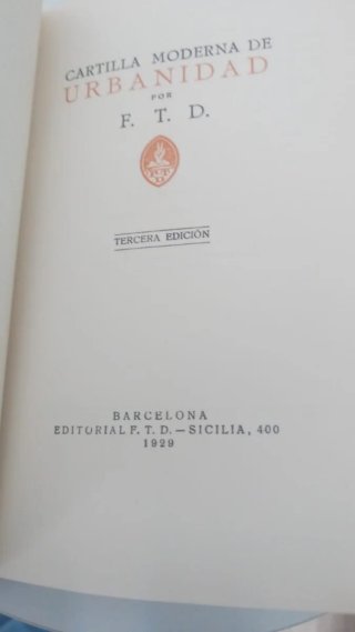 LOTE DI PIÙ DI 50 LIBRI ANTICHI