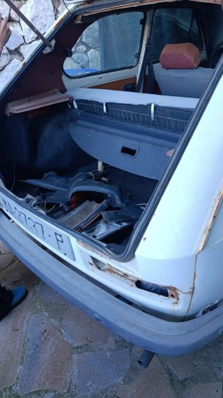 SEAT 127 1977
